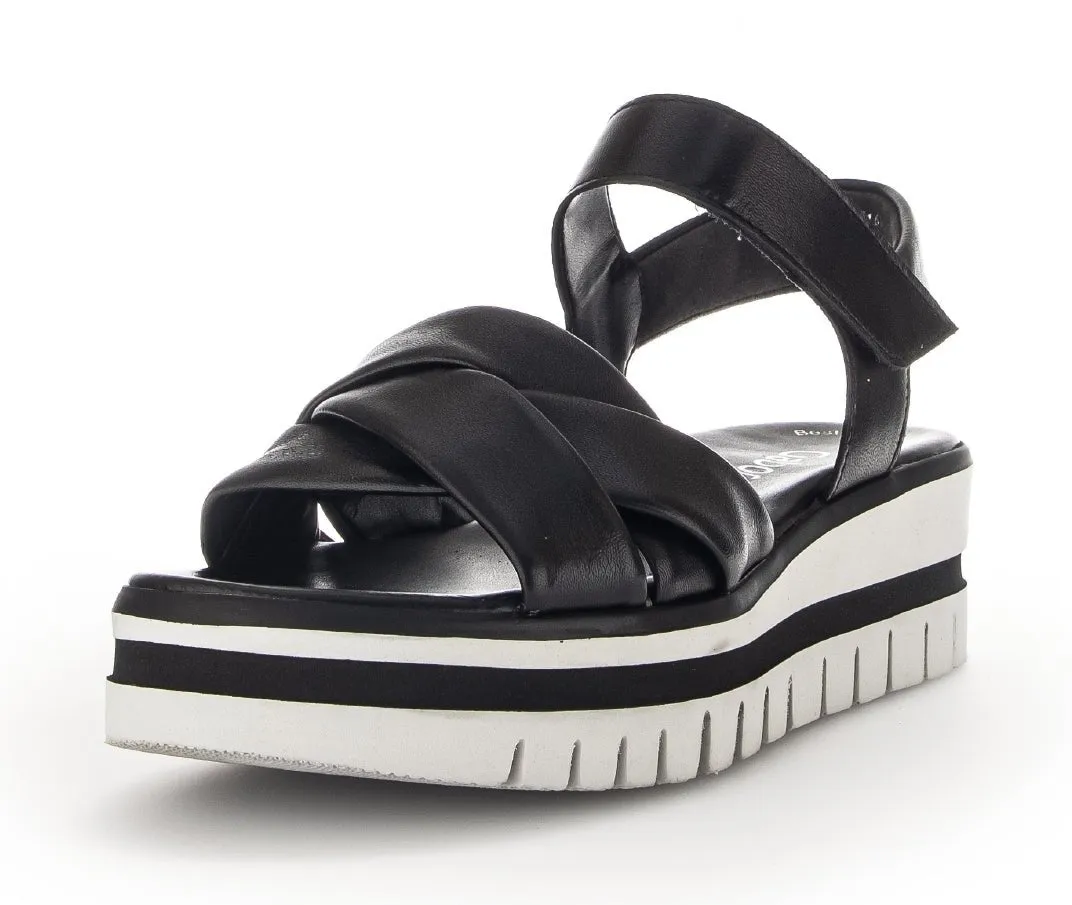 '44.622.27' women's platform sandal - Black