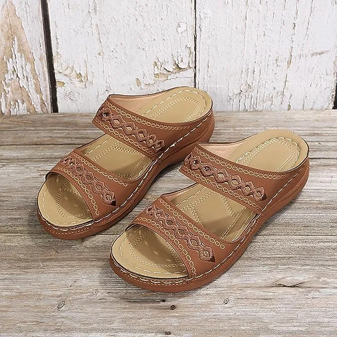 Alysson's Thick Orthopaedic Sandals