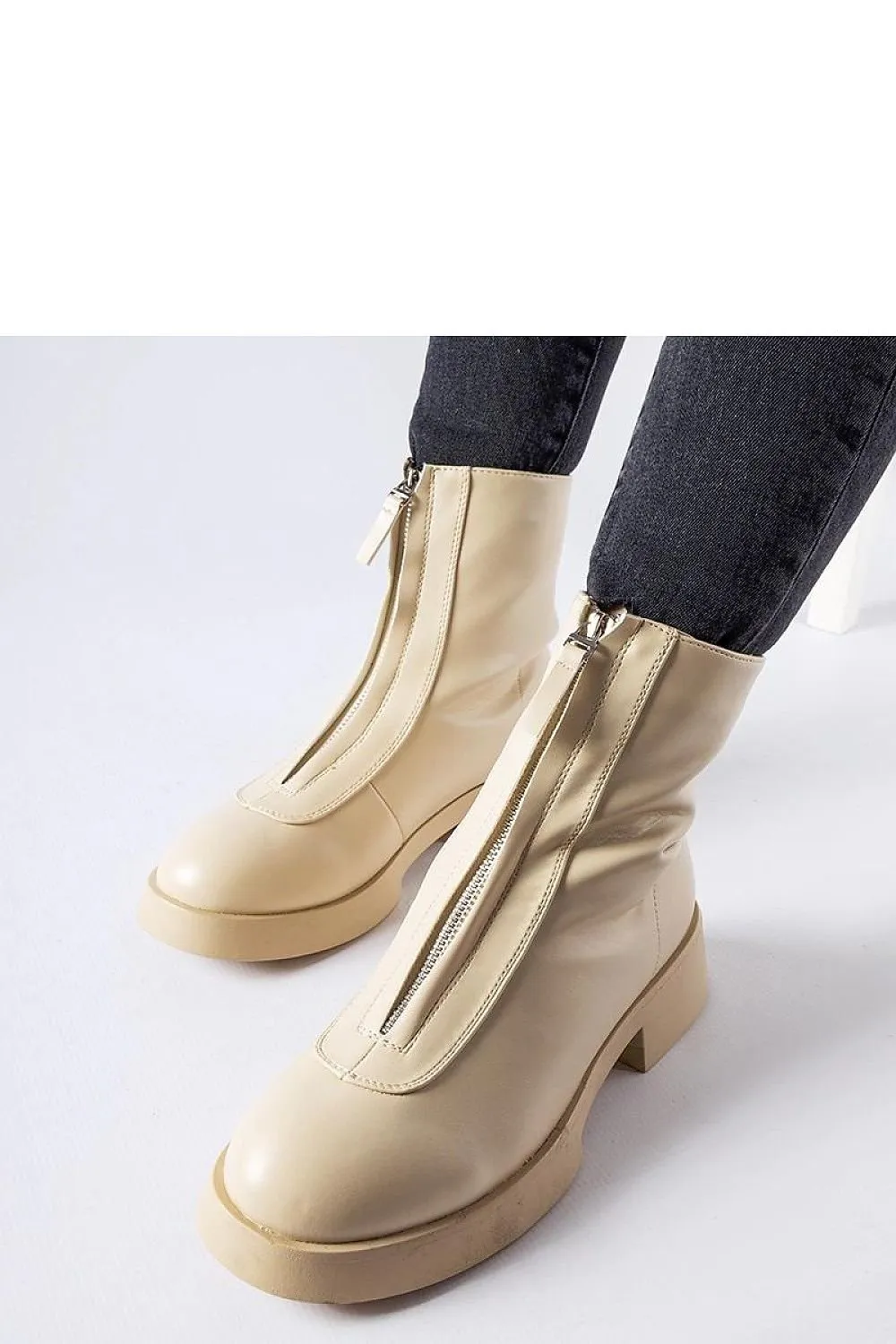 Boots Solea
