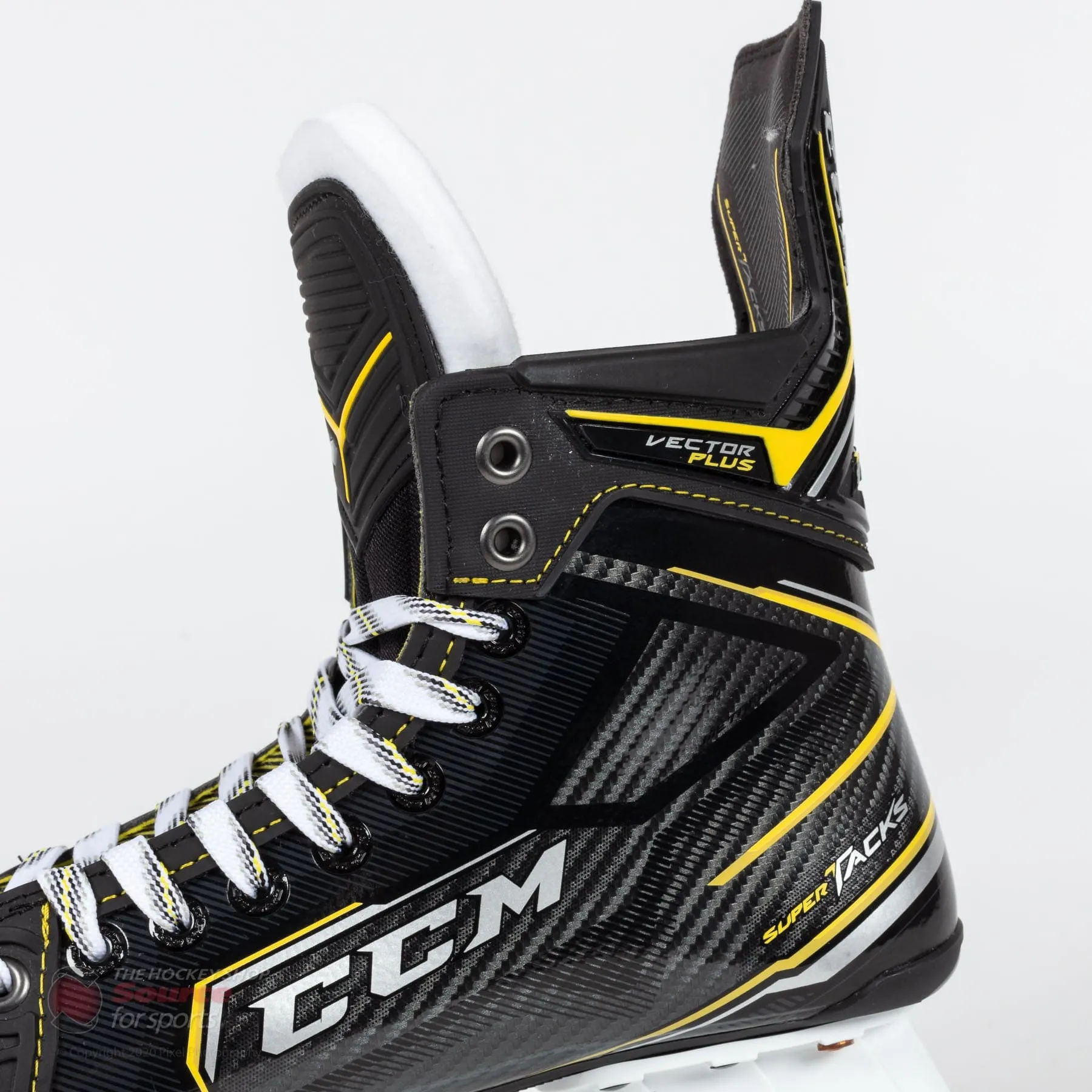 CCM Super Tacks Vector Plus Senior Hockey Skates (2020)