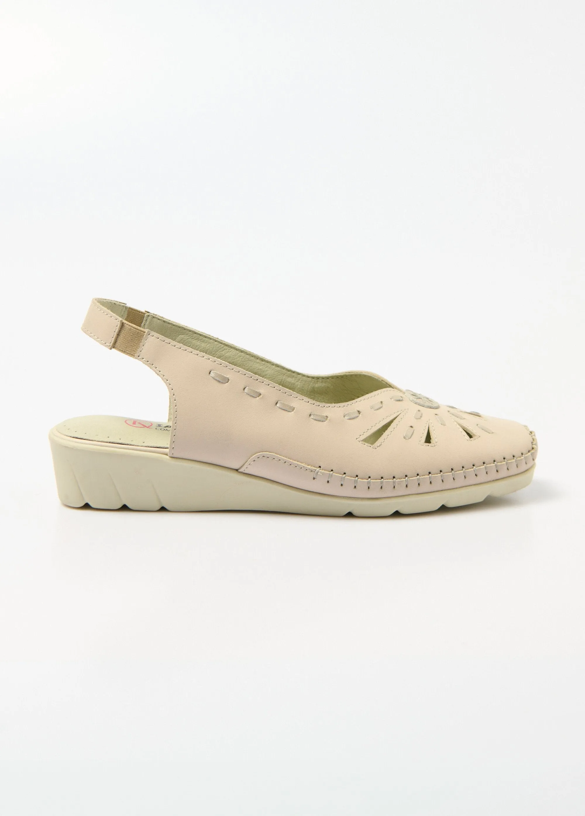 Comfort width closed toe leather sandals