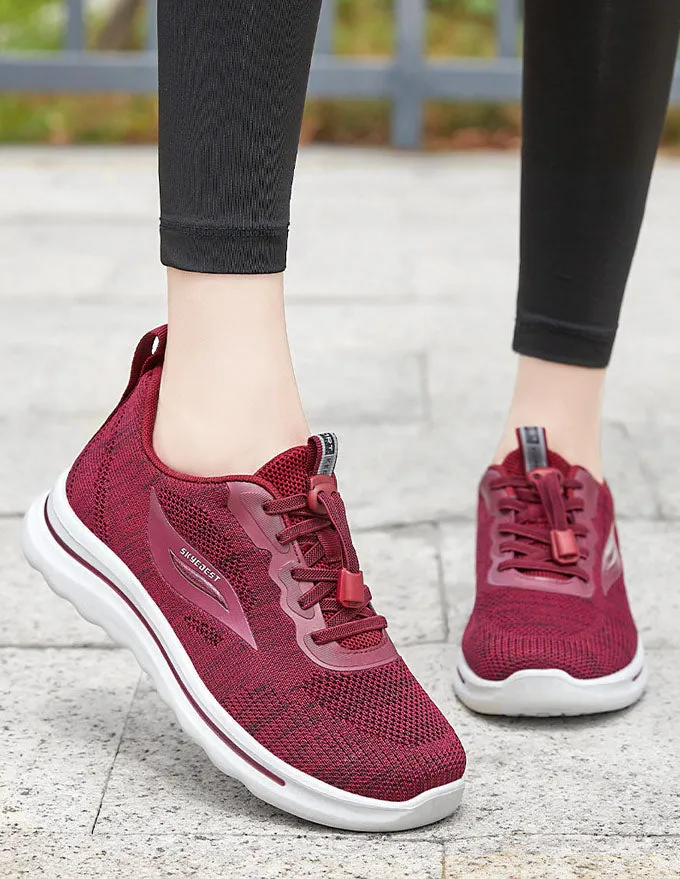 Comfortable Adjustable Sneakers with Supportive Mesh for Outdoor Running