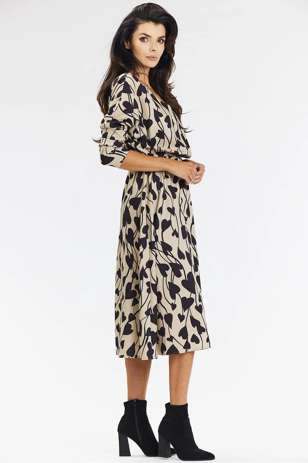 Elegant Kimono Dress with Belted Waist