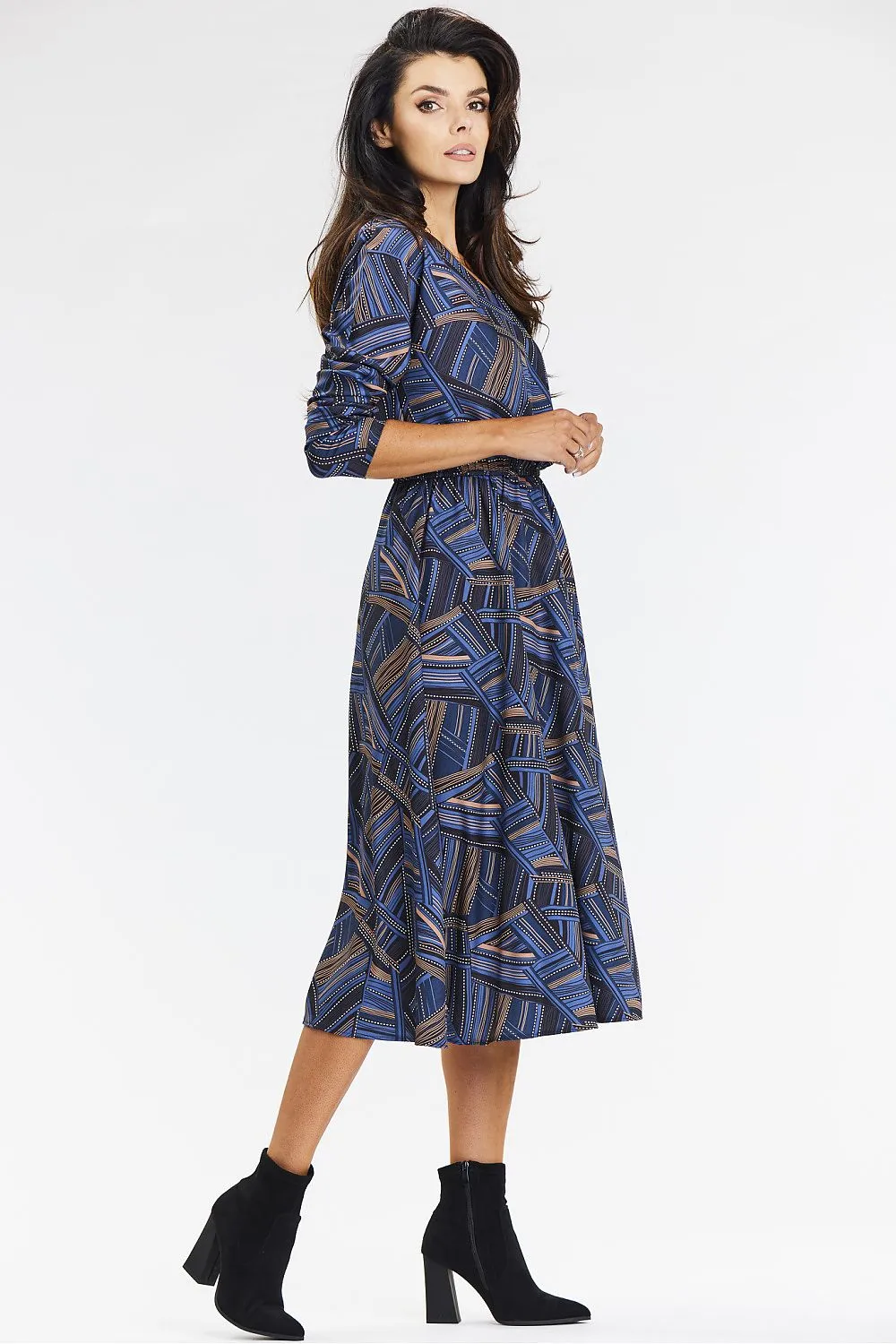 Elegant Kimono Dress with Belted Waist