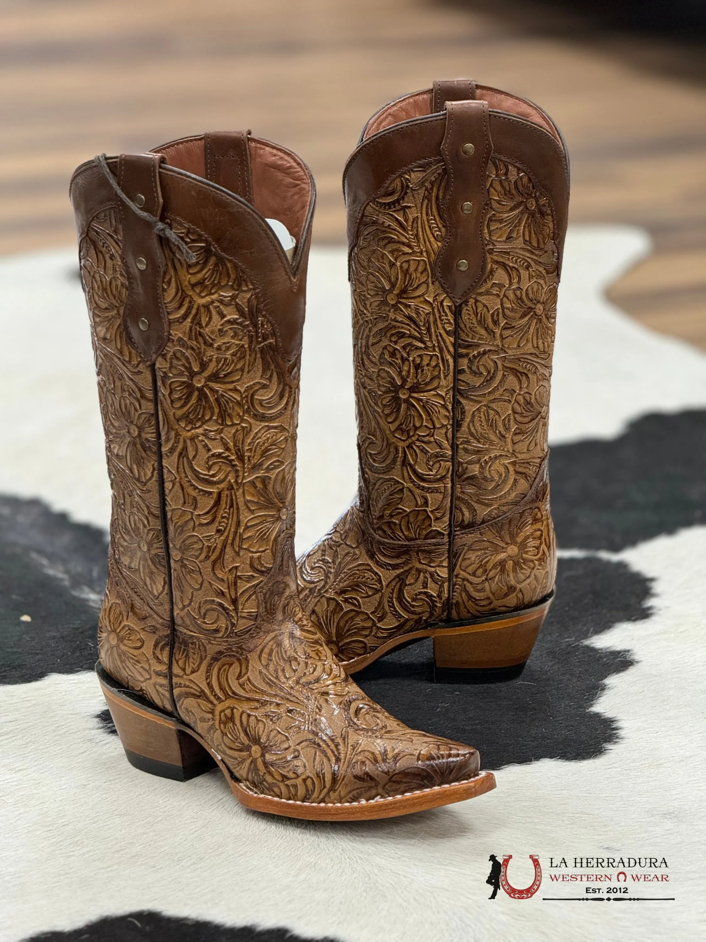 HAND TOOLED FLOR DE LUZ MIEL POINT TOE
