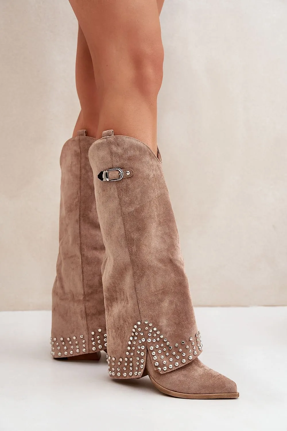 Heel boots