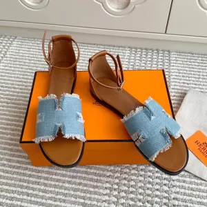 HM 25 Santorini Light Blue Denim Gold Calfskin