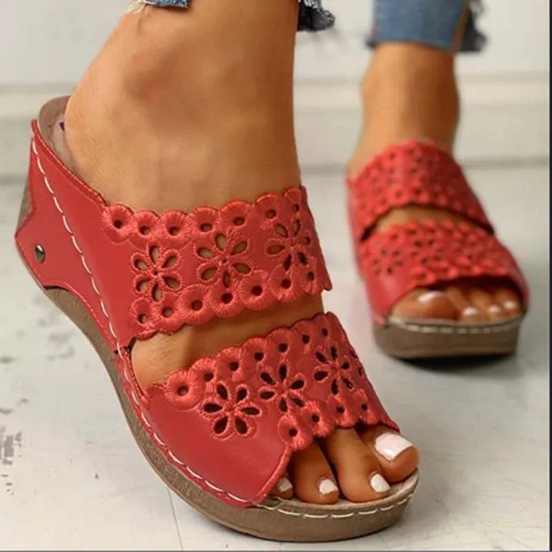 Mandelia Supportive Sandals