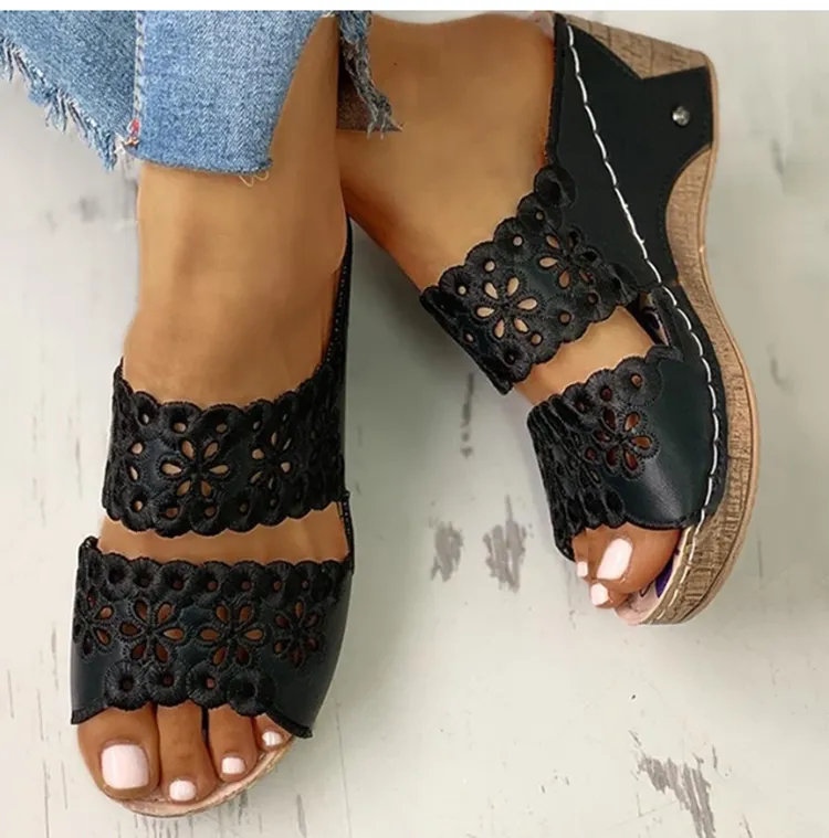 Mandelia Supportive Sandals