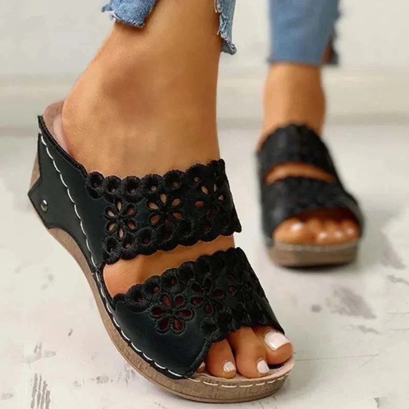 Mandelia Supportive Sandals