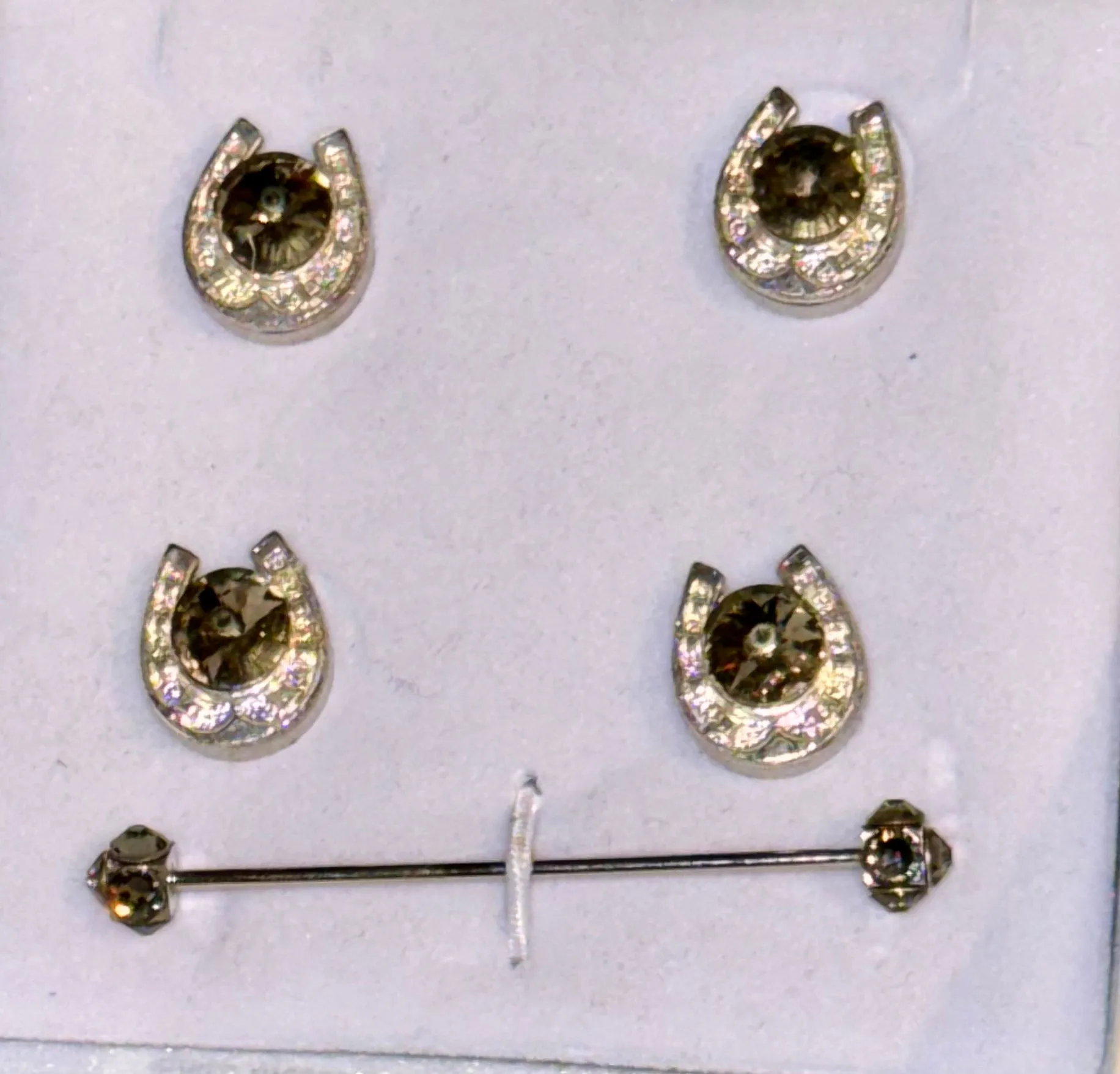 New, 5-Piece Saddleseat, Crystal Magnet Set