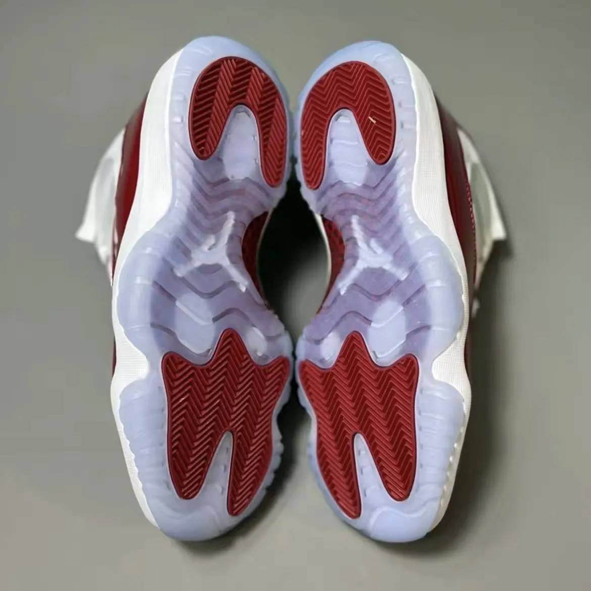 New Style Fashion Nike Air Jordan 11 High 'Cherry Red'