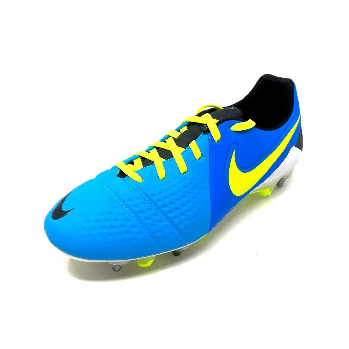 Nike CTR360 Maestri III SG-PRO 470