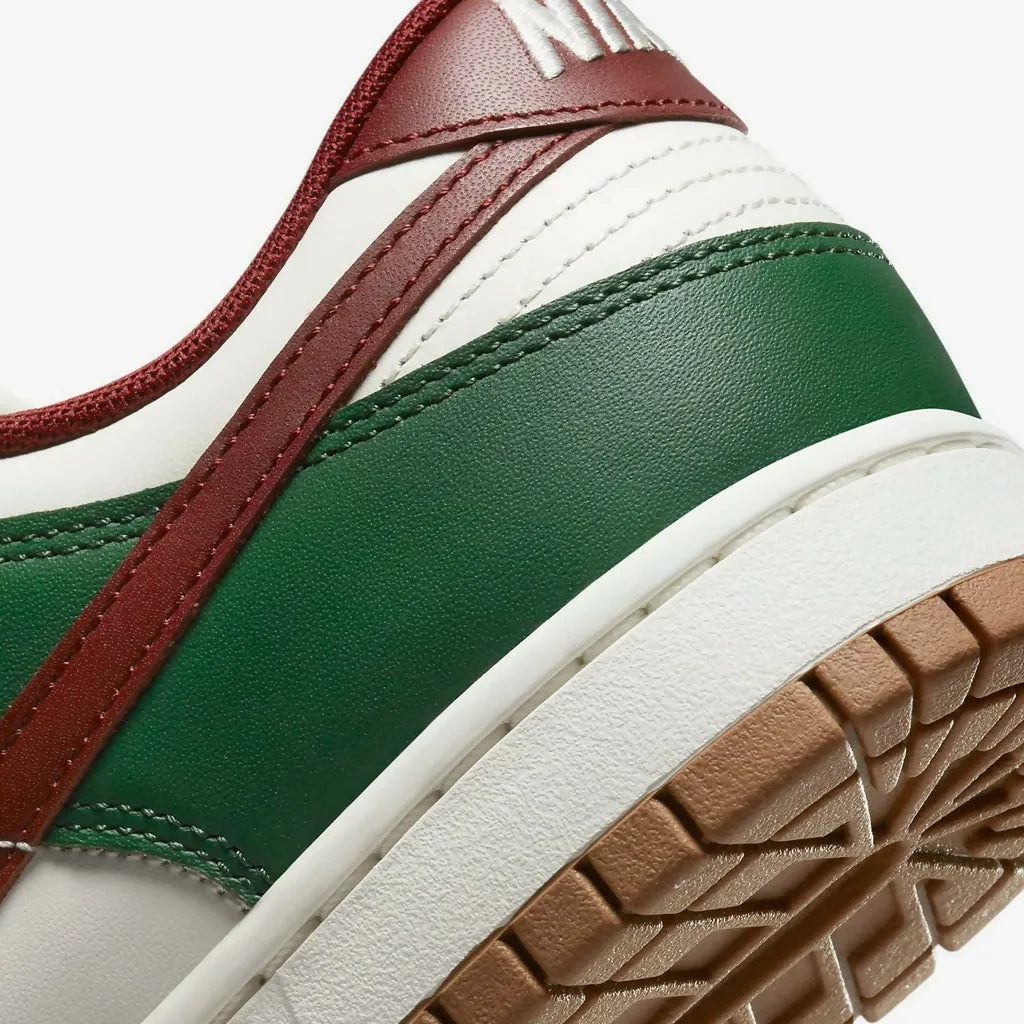 Nike Dunk Low Retro Sail/White/Sail/Team Red