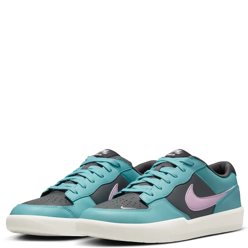 Nike Unisex SB Force 58 Premium Skate Shoes