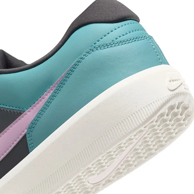 Nike Unisex SB Force 58 Premium Skate Shoes