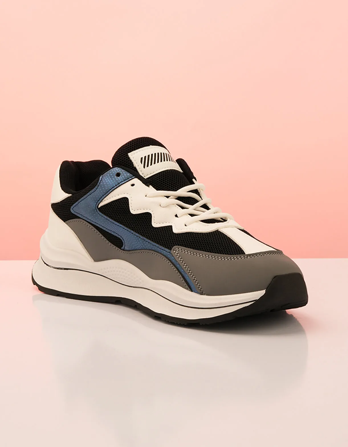Silvershade Runner Sneakers