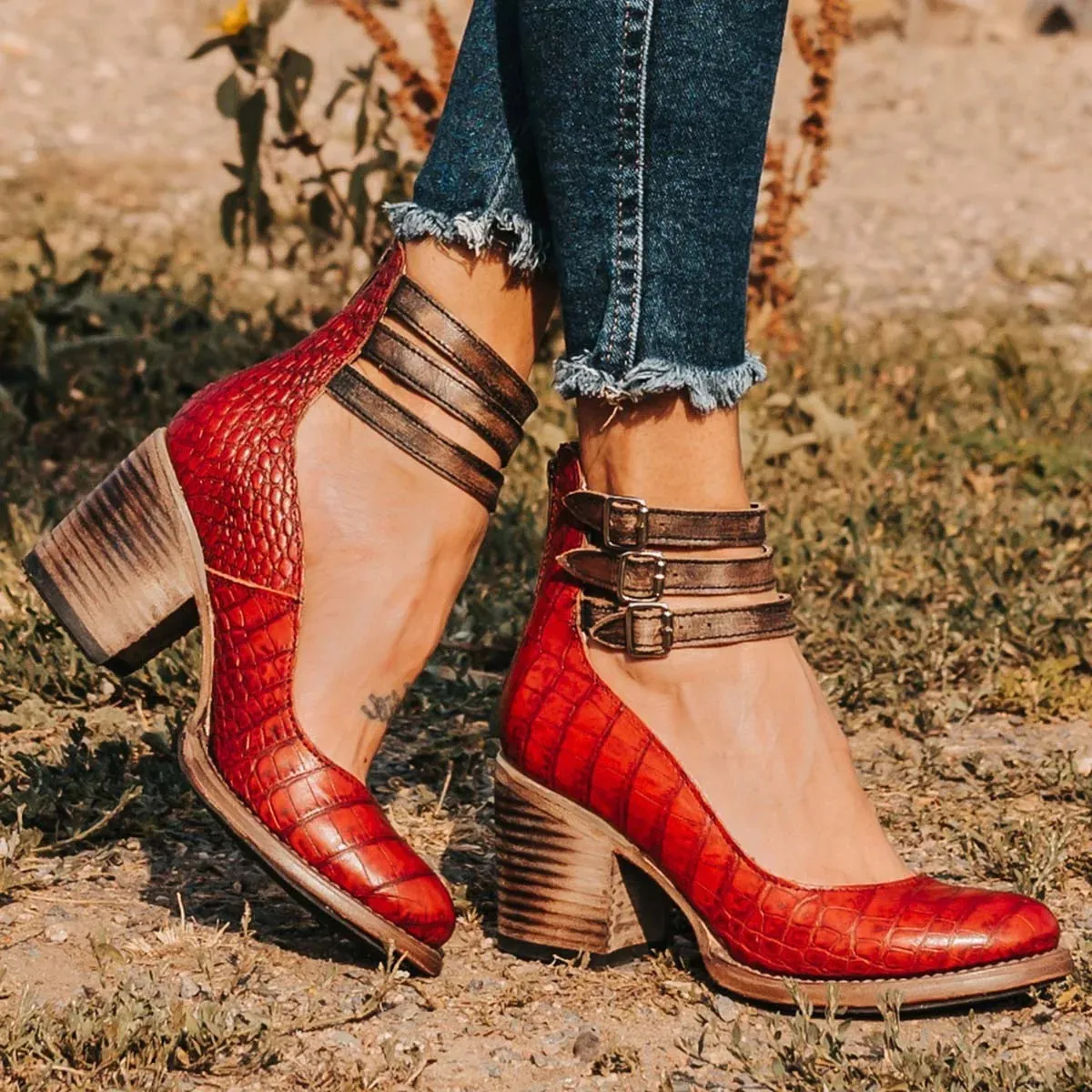 SunSteps™ | Elegant Ergonomic Leather Boots