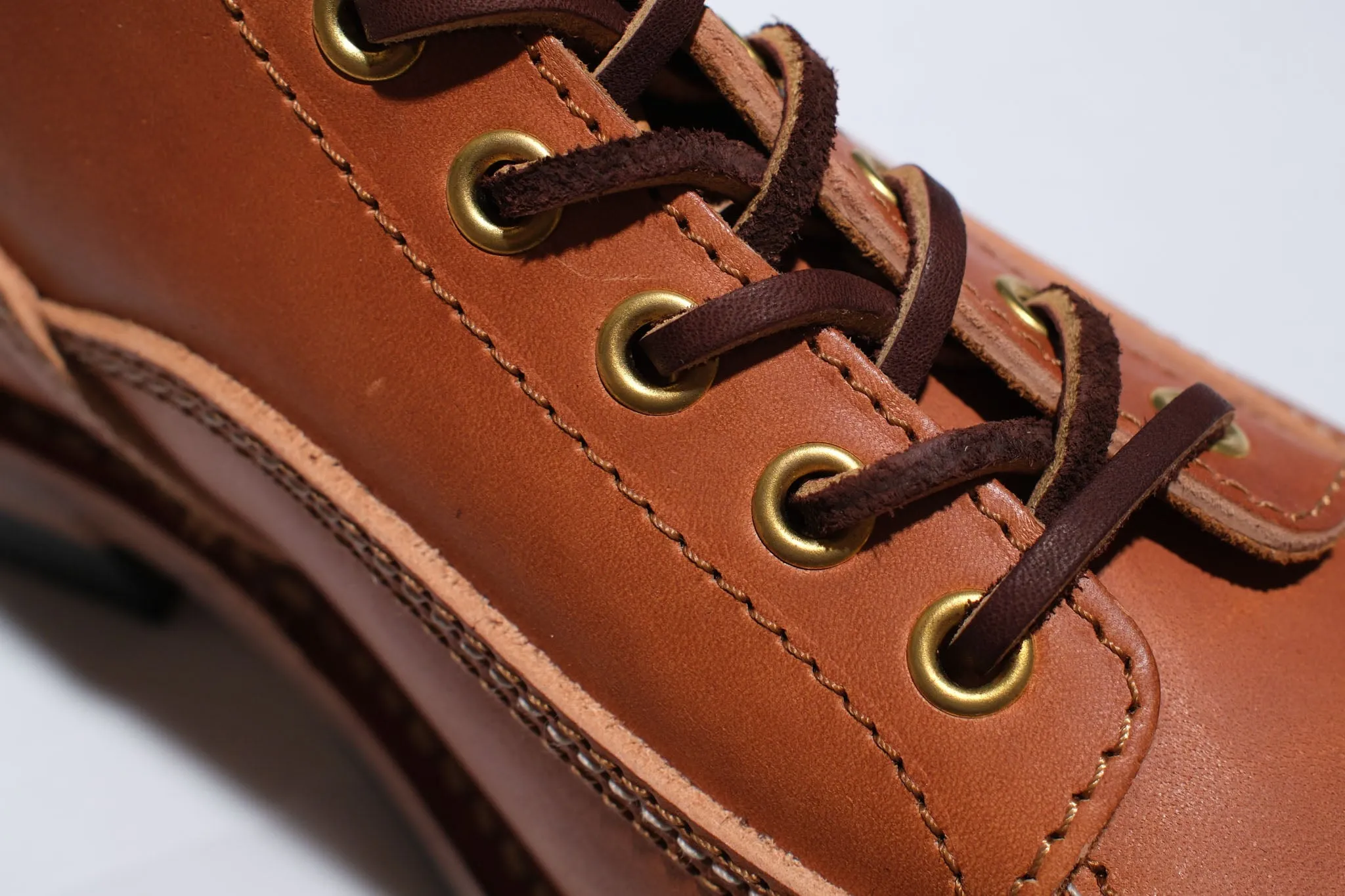 The Flat Head 6" Horsebutt Logger Boots (Camel Tea-core)