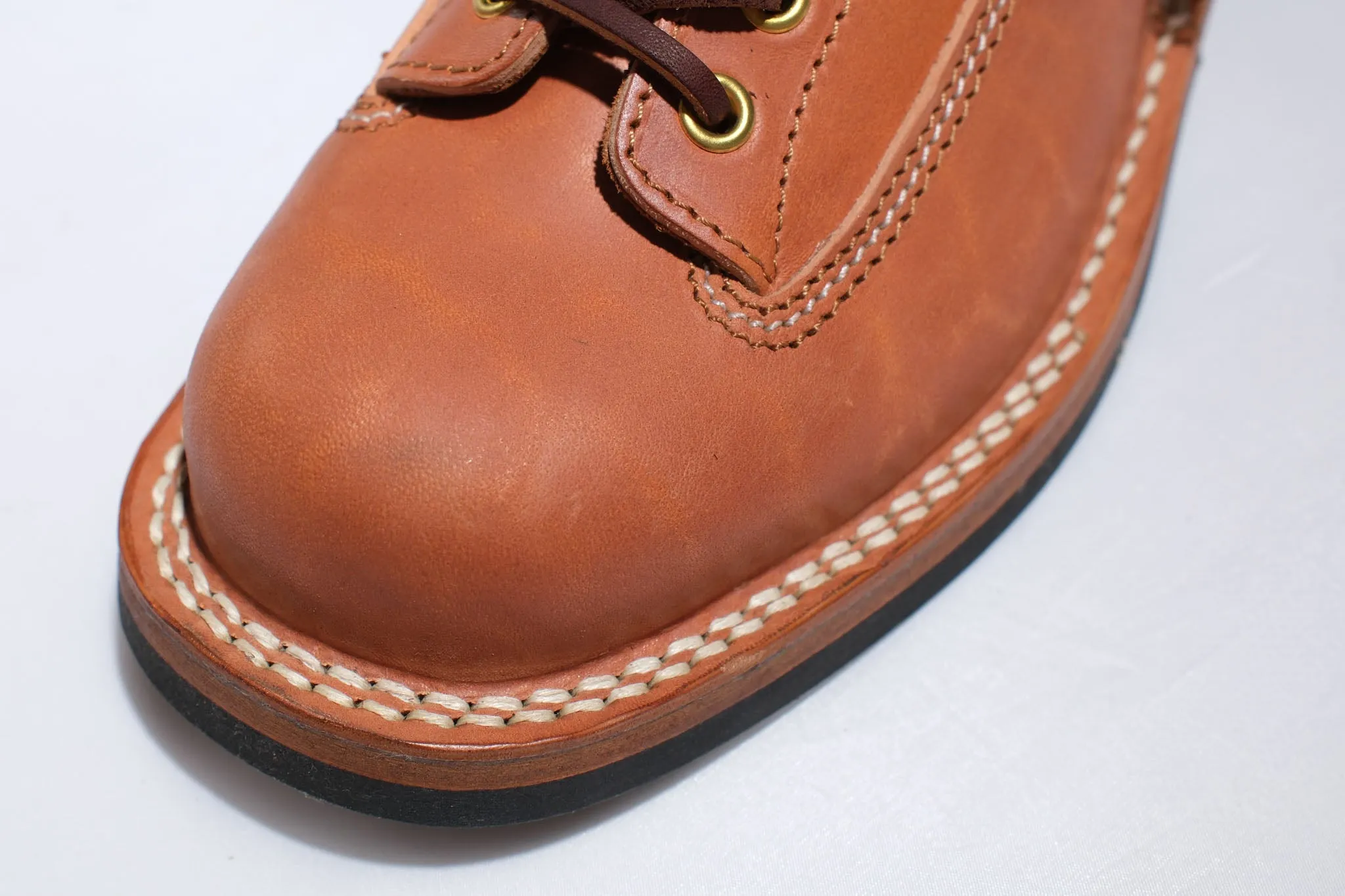 The Flat Head 6" Horsebutt Logger Boots (Camel Tea-core)