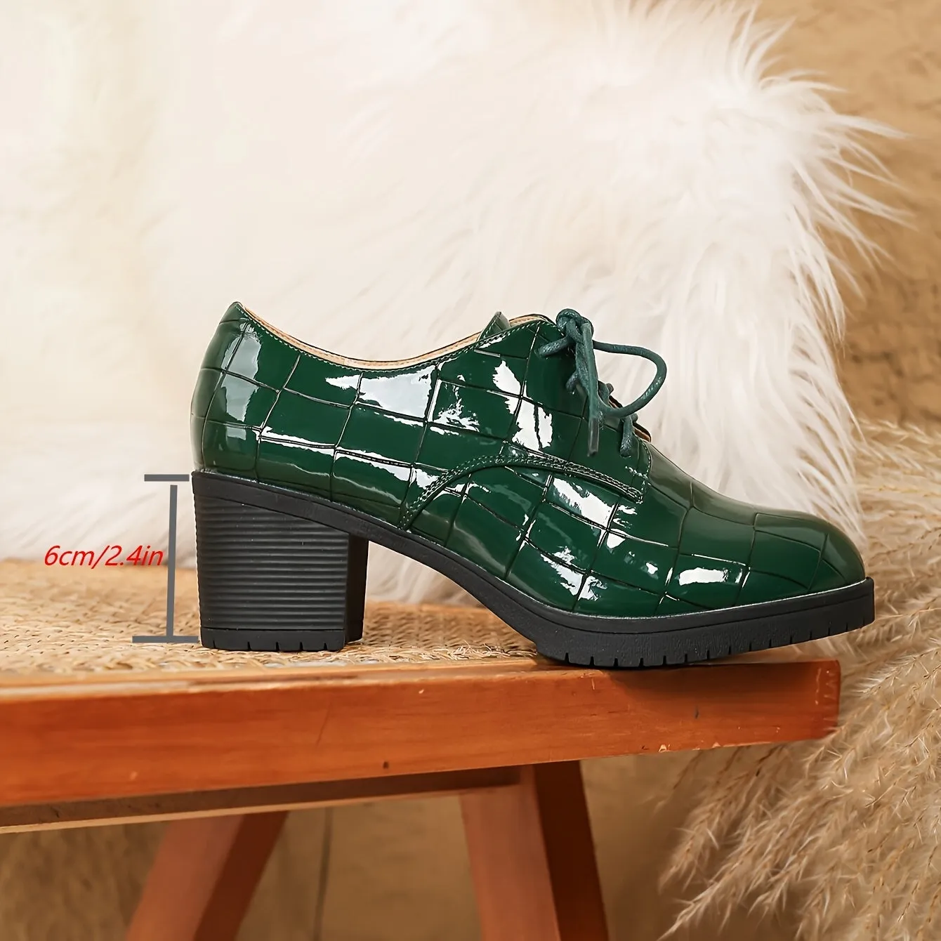 VougeVamp Chic Emerald Green Ankle Boots – Glossy Stone Pattern Lace-Up High Heel Boots with Round Toe