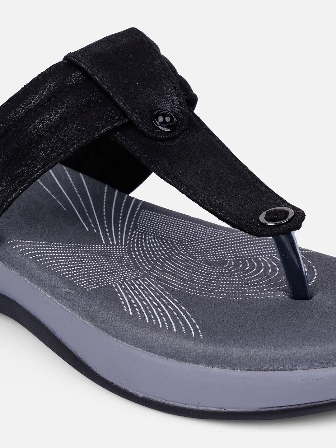 Women's Black Thong Sandals (IU6002)